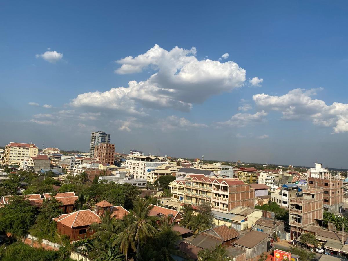 Jasmine Hotel& Sky Bar Баттамбанг Экстерьер фото